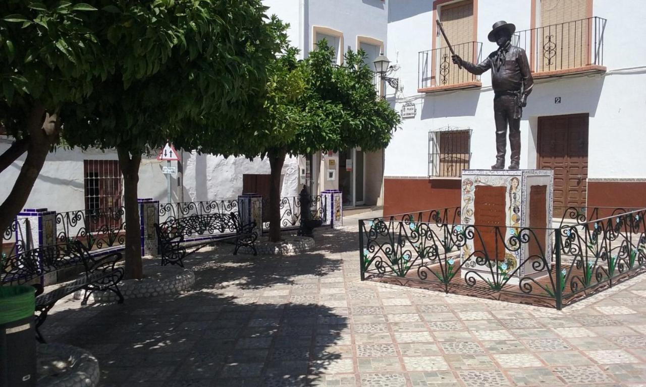Morales Cottage Almogia Bagian luar foto
